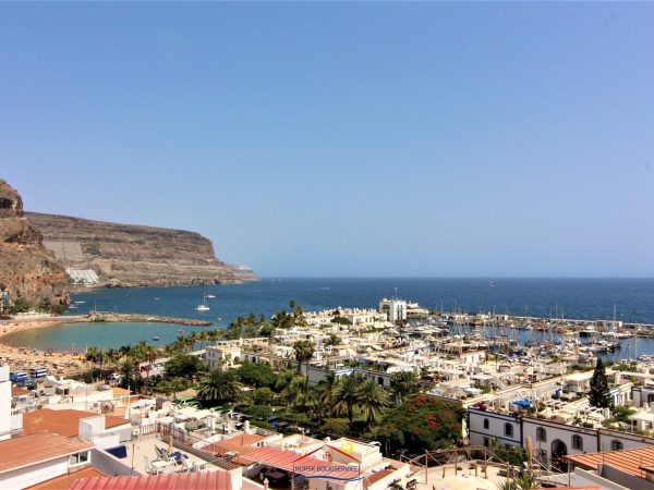 Se vende casa adosada con vistas al mar en Puerto de Mogán, Gran Canaria