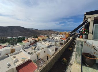 Se alquila bonita casa adosada en Arguineguín, Gran Canaria