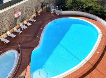 Se alquila apartamento de dos dormitorios en Playa del Inglés, Gran Canaria