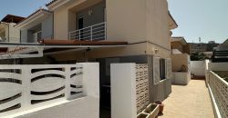 Se vende casa adosada espaciosa en Arguineguín, Gran Canaria