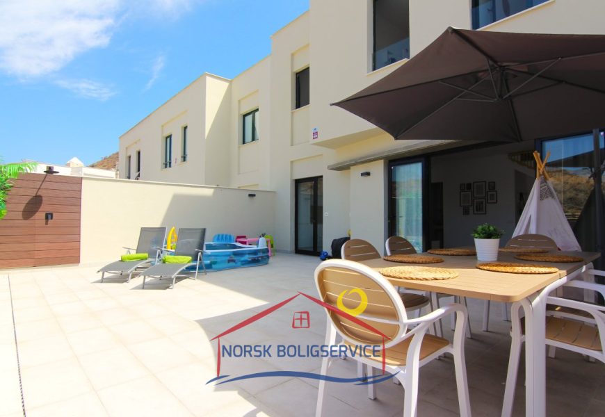 Se alquila fantastico reformado apartamento en Puerto Rico, Gran Canaria