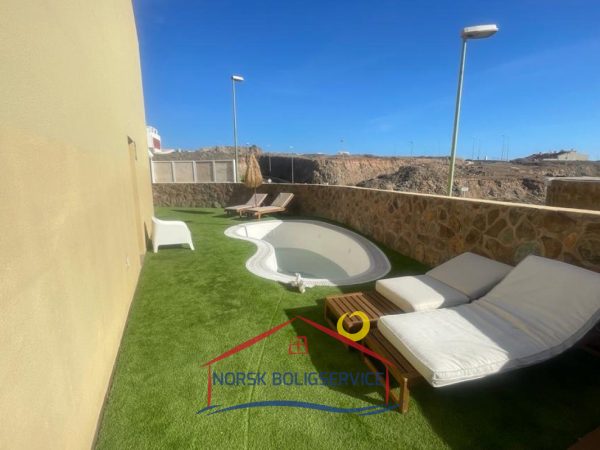 Sentralt beliggende hus med 3 soverom i Arguineguín, Gran Canaria