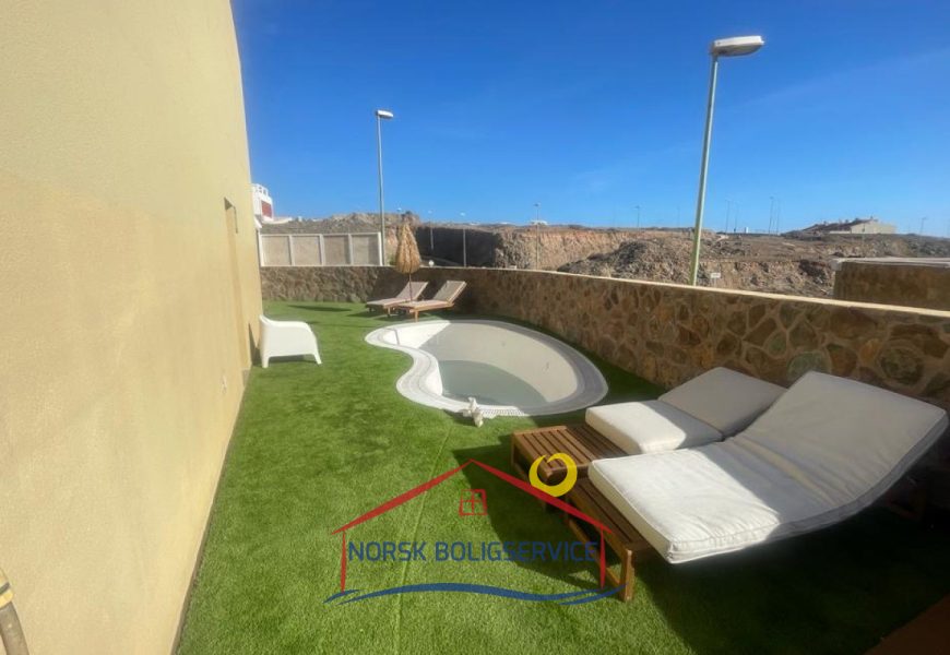 Centrálně položený dům se 3 ložnicemi v Arguineguín, Gran Canaria