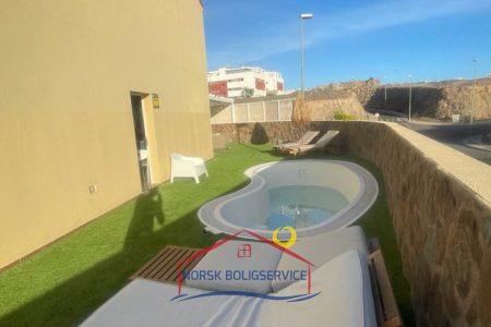 Centrálně položený dům se 3 ložnicemi v Arguineguín, Gran Canaria
