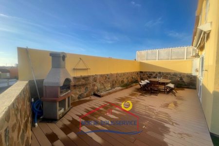 Centrálně položený dům se 3 ložnicemi v Arguineguín, Gran Canaria