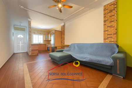 Se vende chalet pareado en el centro de Arguineguín, Gran Canaria