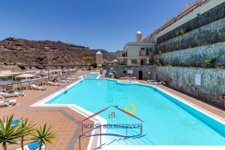 Pronájem bytu s terasou a bazénem v Puerto Rico, Gran Canaria